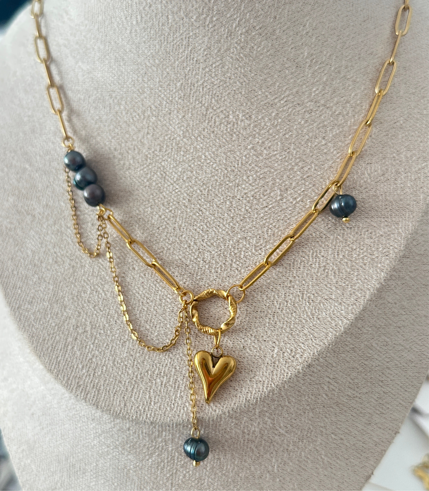 Evelyn Necklace