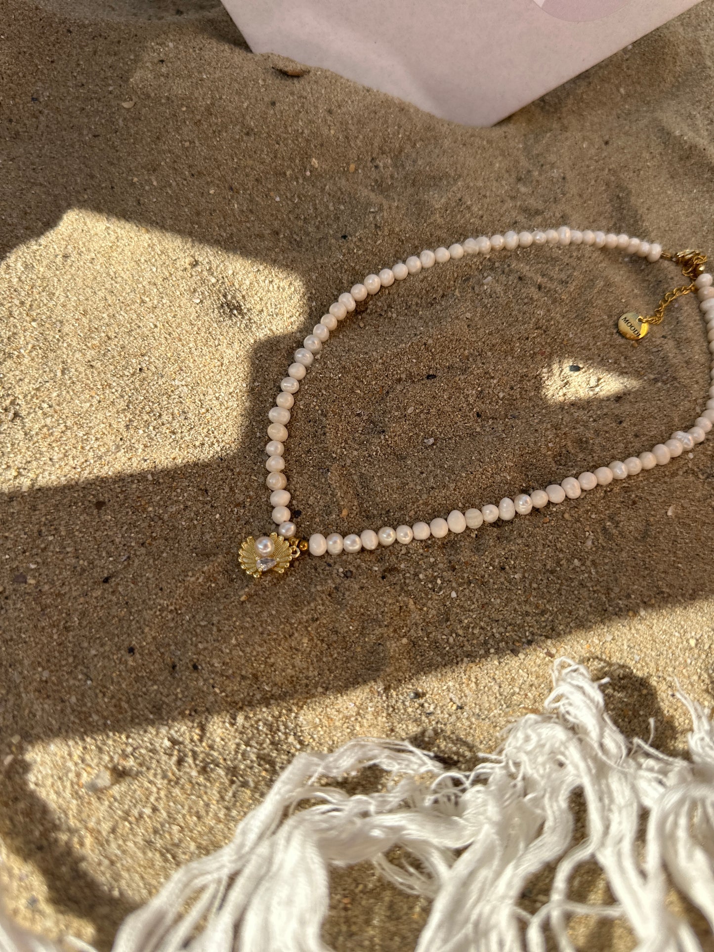 Pearl Whisper π€