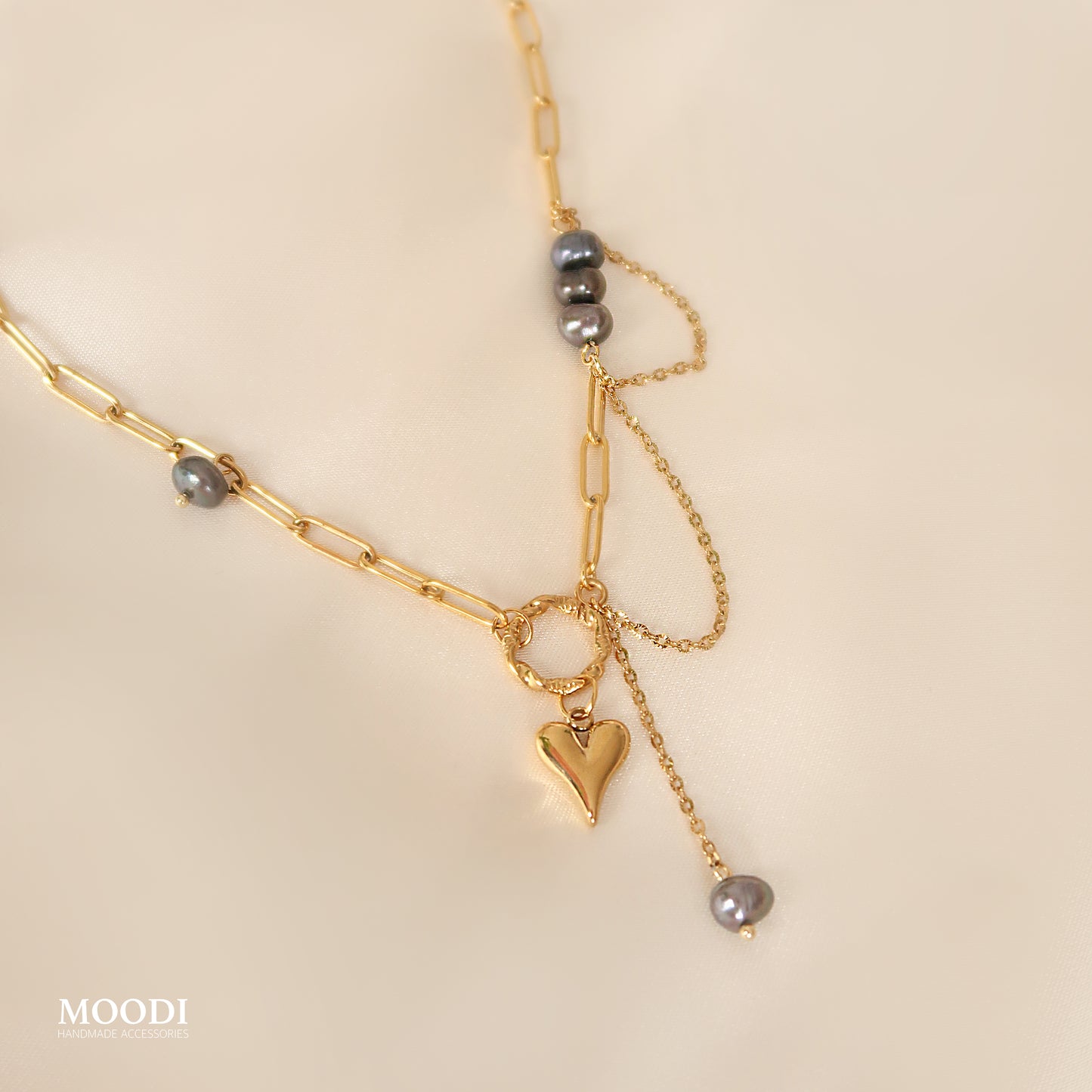 Evelyn Necklace