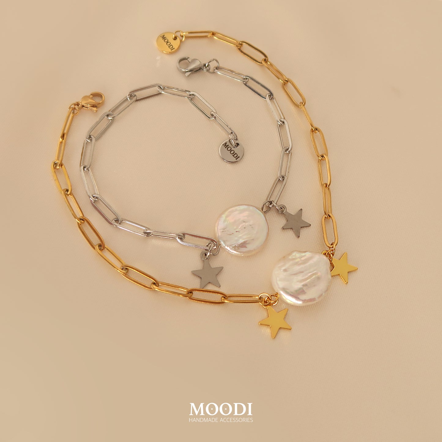 Heavenly kiss bracelet