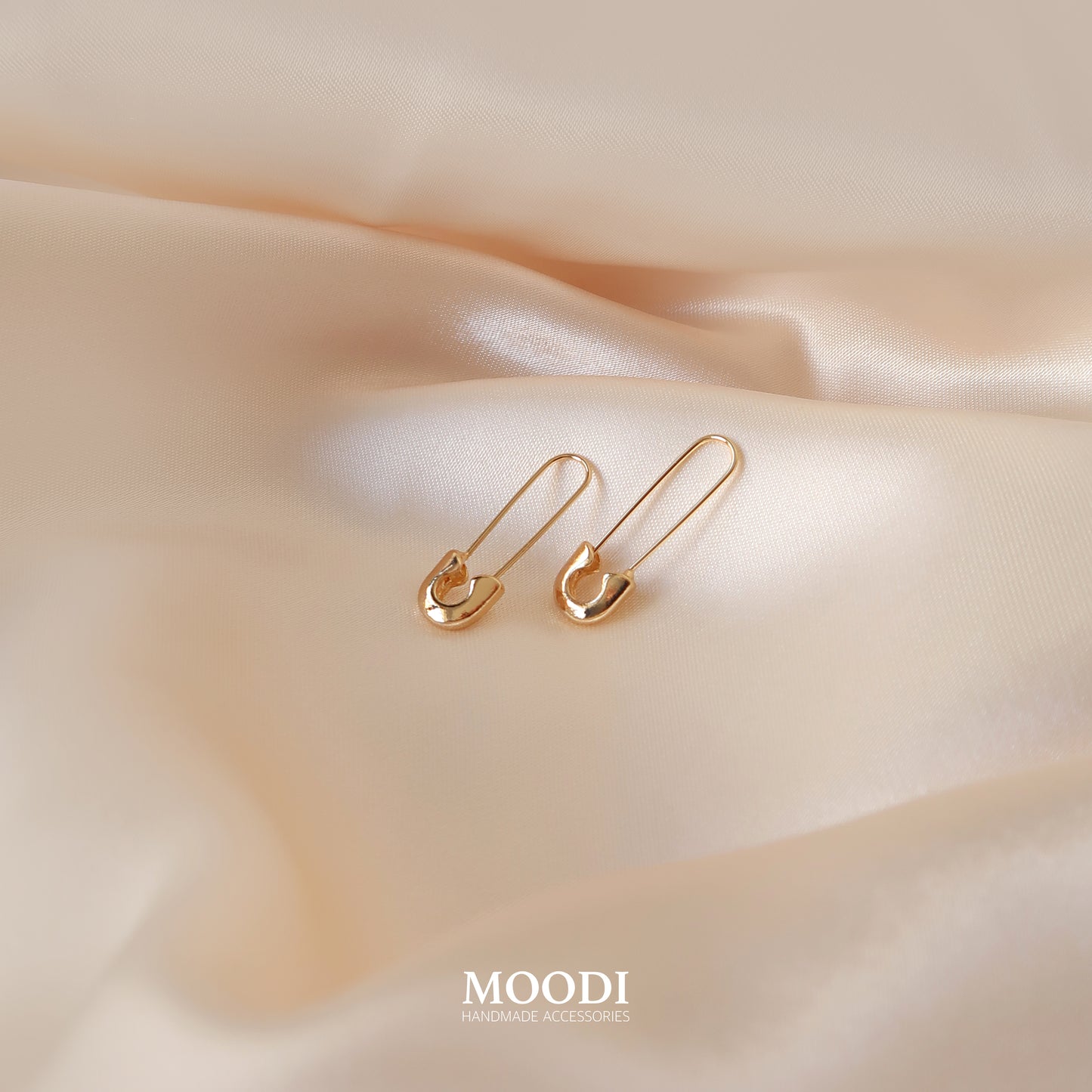 Обеци "Urban Pin"