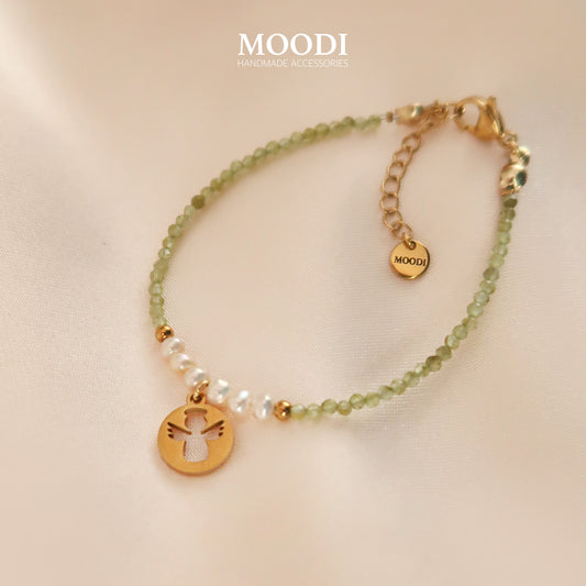 Гривна с камъни Пренит Angel