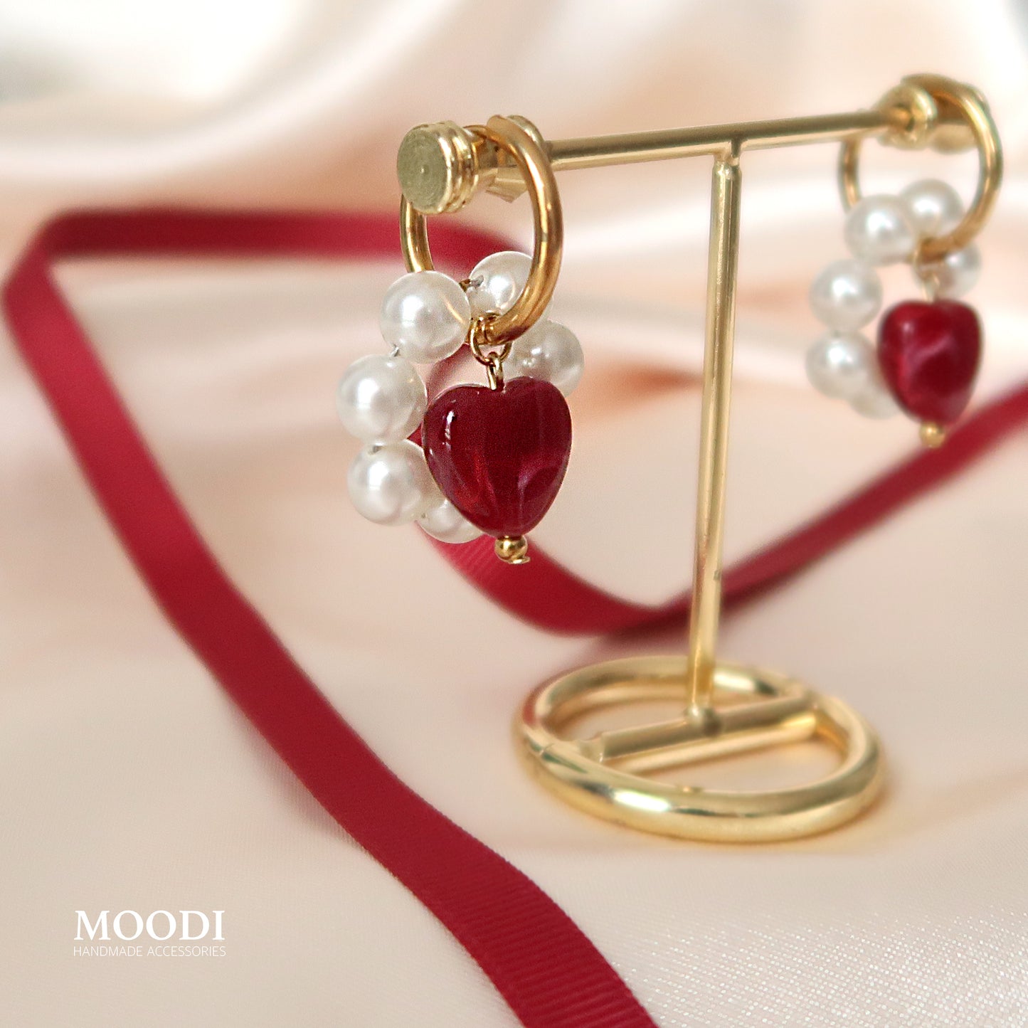 Red luxury heart earrings
