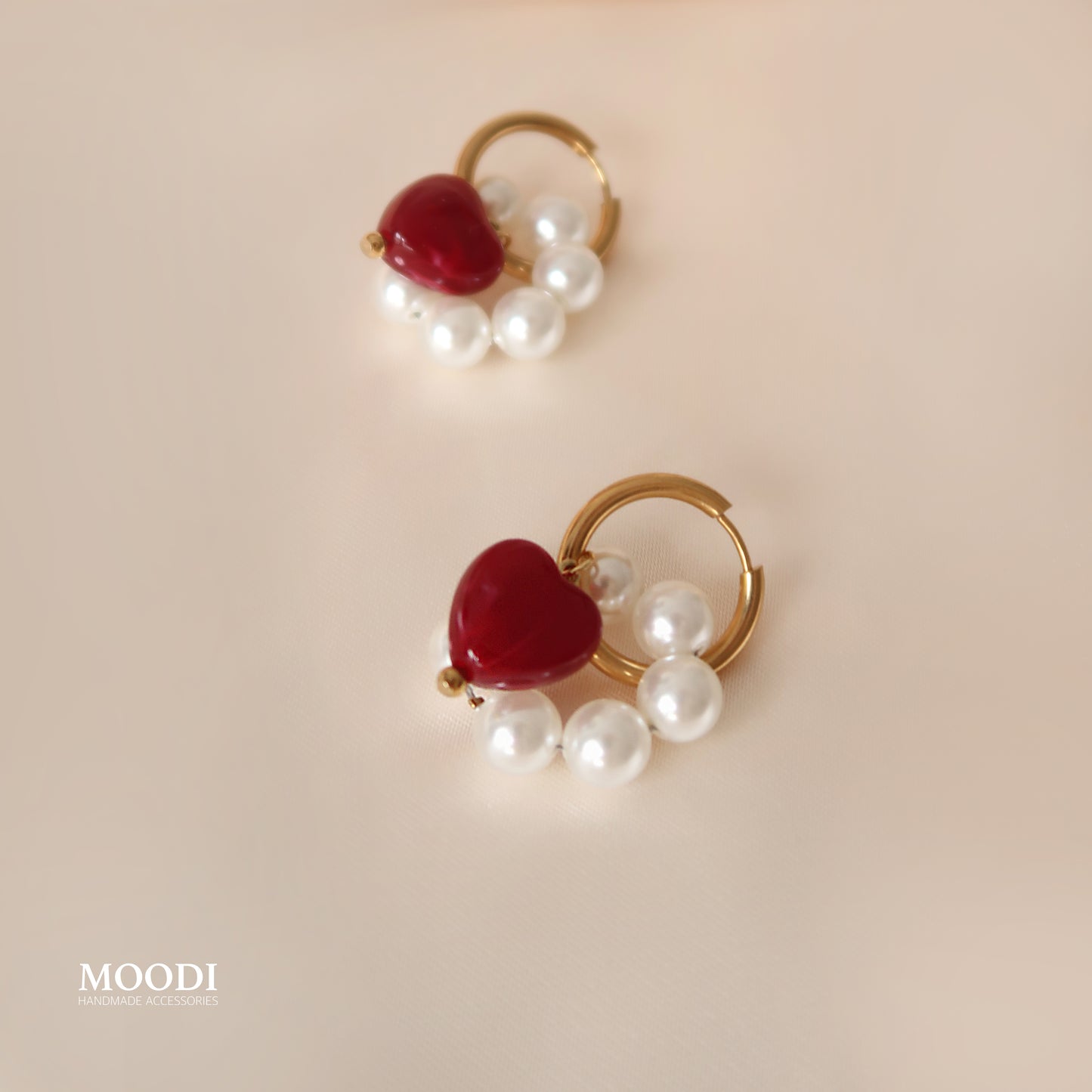 Red luxury heart earrings