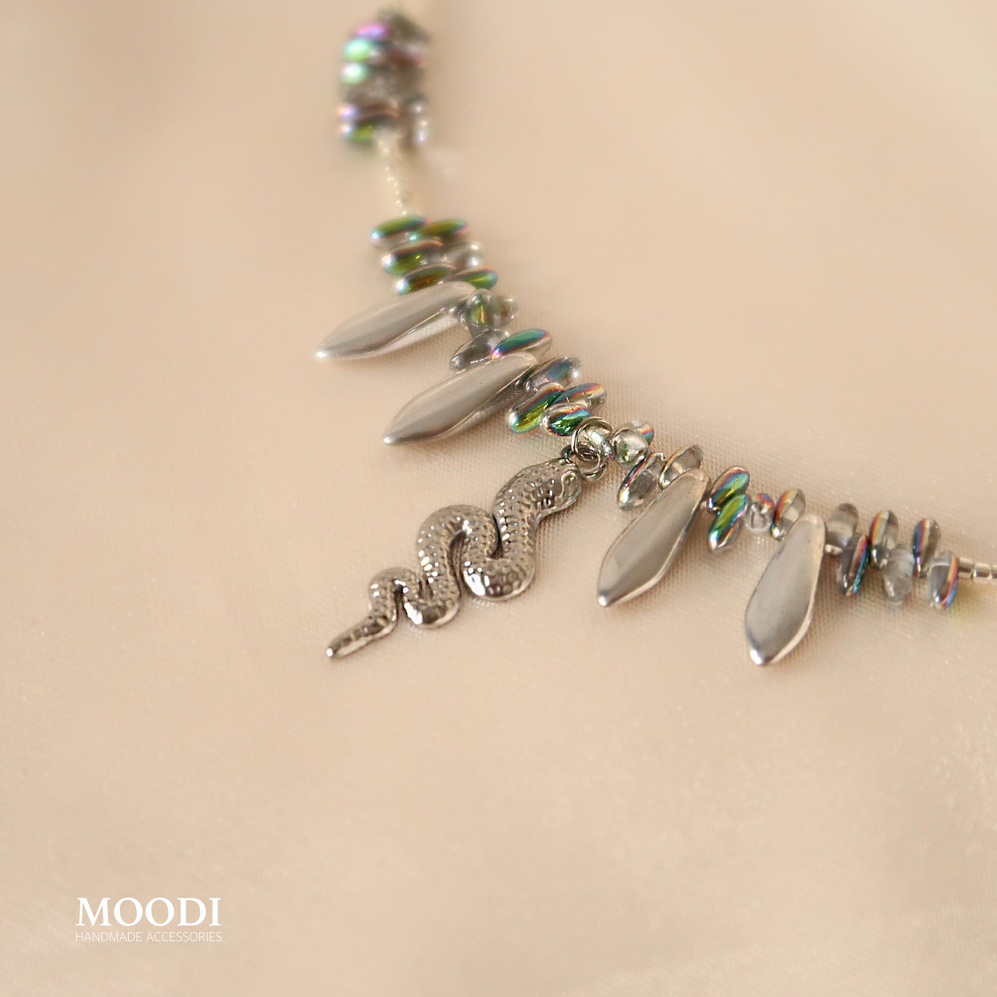 Колие special "Tokyo"