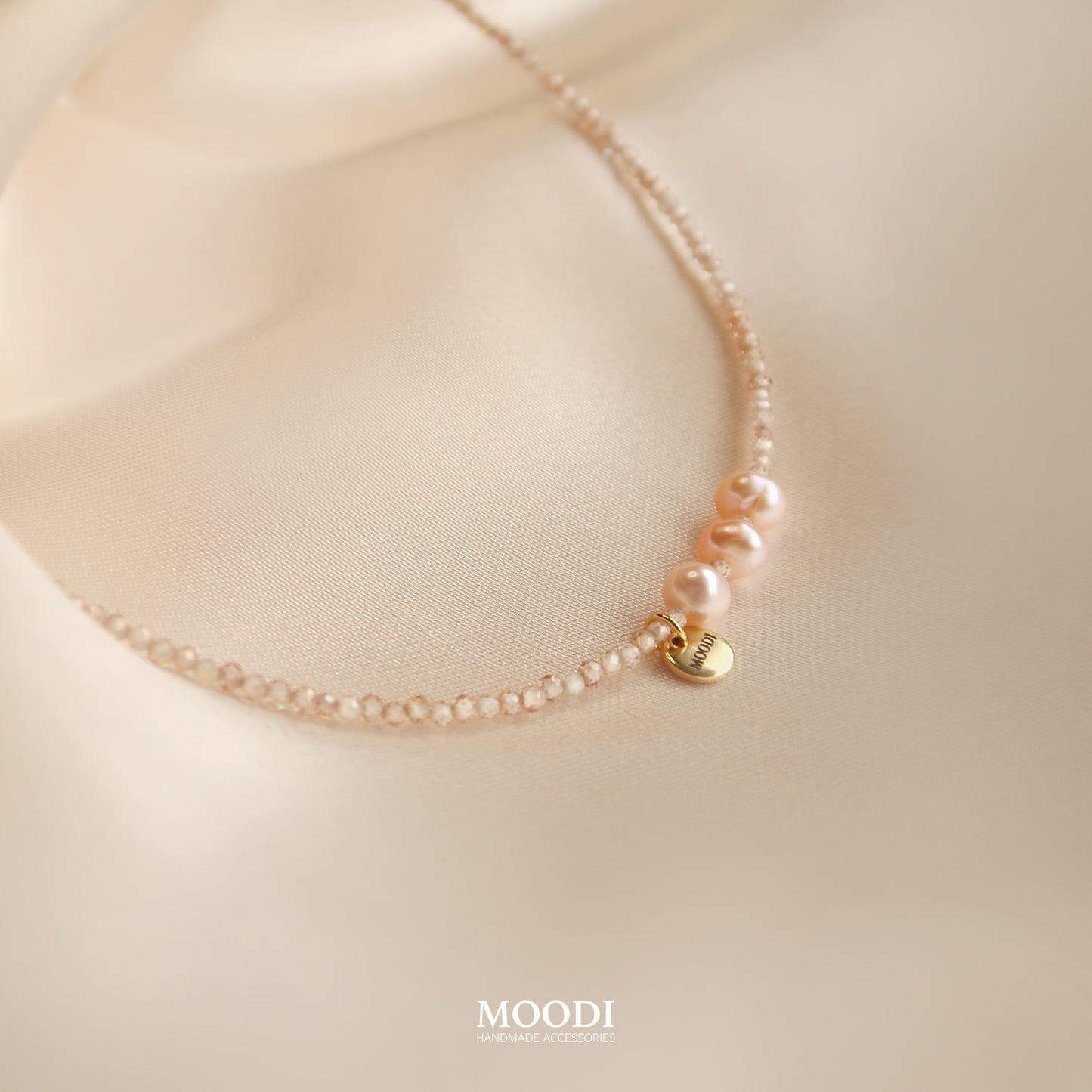 Necklace "Beige Swarovski"