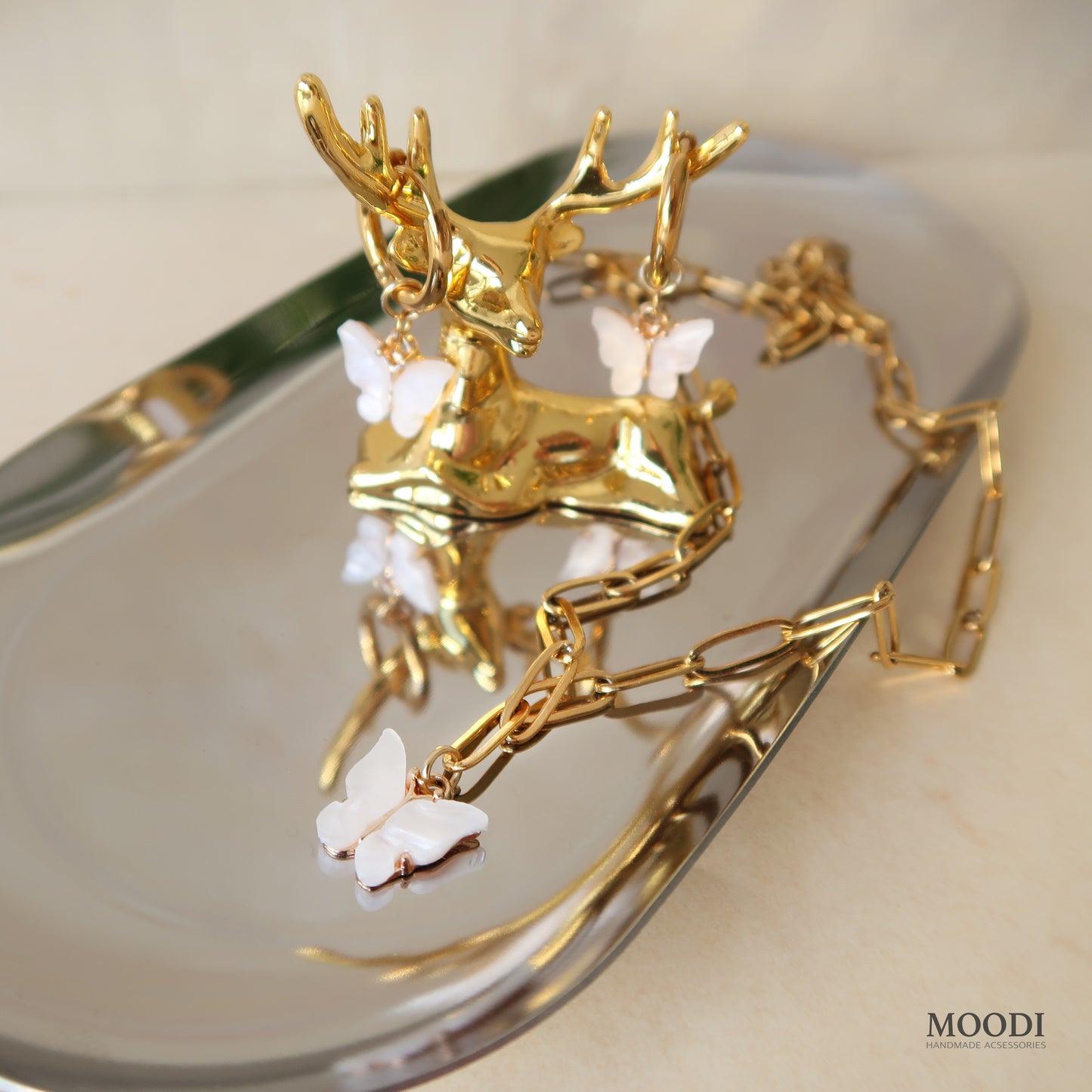 "Brina" butterfly necklace